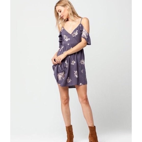 Full Tilt Dresses & Skirts - Full Tilt Floral Cold Shoulder Mini Dress NWOT XS
